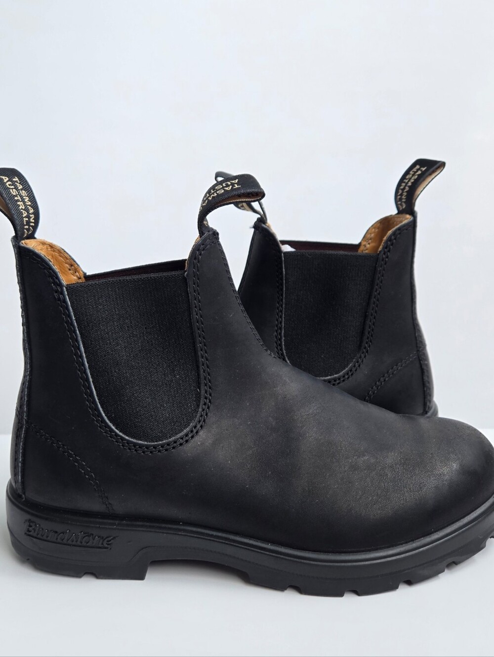 New Blundstone 510 Black Leather Chelsea Boots